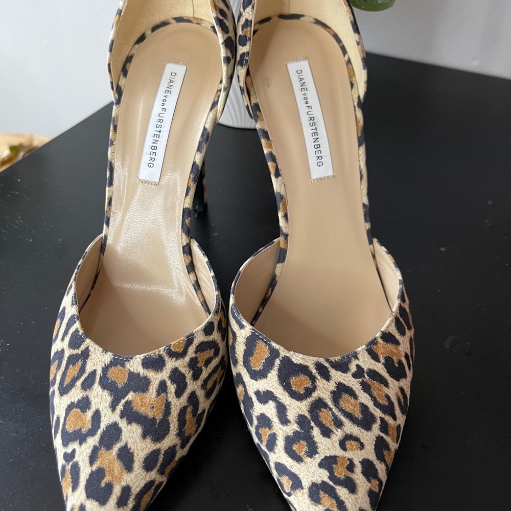 DVF Leopard - Picture 5 of 7